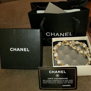 New Chanel Twisted Rope Pearl and Chain Ch…
